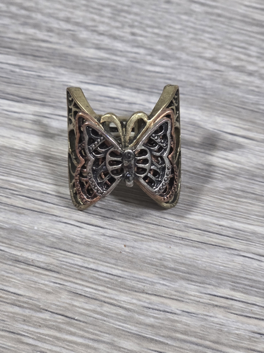 Butterfly Filigree Statement Ring in Mixed Metal - Unbranded